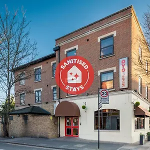 Hotel Mehfil, Hillingdon